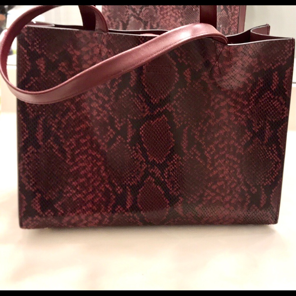 Banana Republic Italian leather Tote Bag